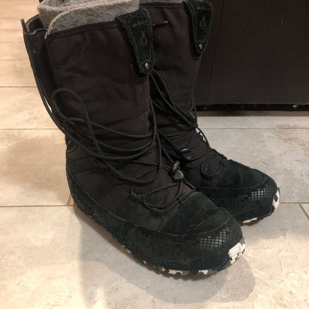 Men’s vasque lost 40 mukluk winter boot